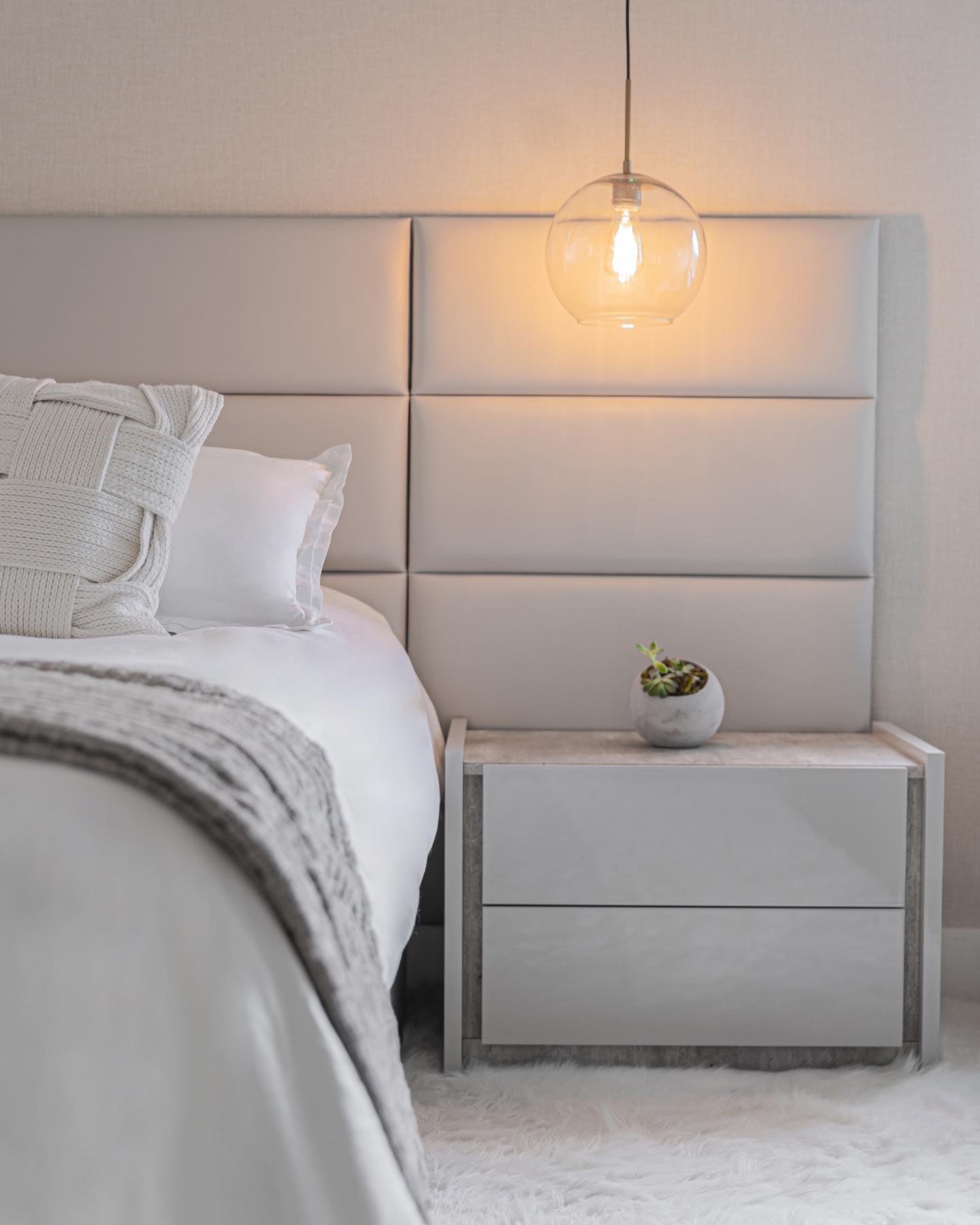 Are you looking for a custom panel headboard/ bed?
 
These vantpanels are a great option!  We used them here at our #doralproject master bedroom and loved the end result! They are great quality, comes in many colors/materials and are a great priced!
•
•
#customheadboard #vantpanels #panelbed #miamiinteriordesign #interiordesign #miamidesigner