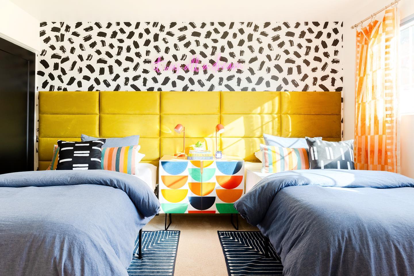 Twinning Design Tip: Here we installed a wall-to-wall mounted headboard. What’s great about this design is not only does it save on space, but it also allows for you to push the two beds together to form one king bed. Having multiple bed configuration options is always a plus for vacation rental design. 

📸 by jaquib 

#twinbed #smallspaceliving #smallspacedesign #mydomaine #vacationvibes #vacationrental #Airbnb #airbnbdesign #airbnbdecor #interiordesign #twinning #shorttermrental #vrbo #renovationresort #itwasalladream #neon #wallpaper #bedroomdecor #colorful
