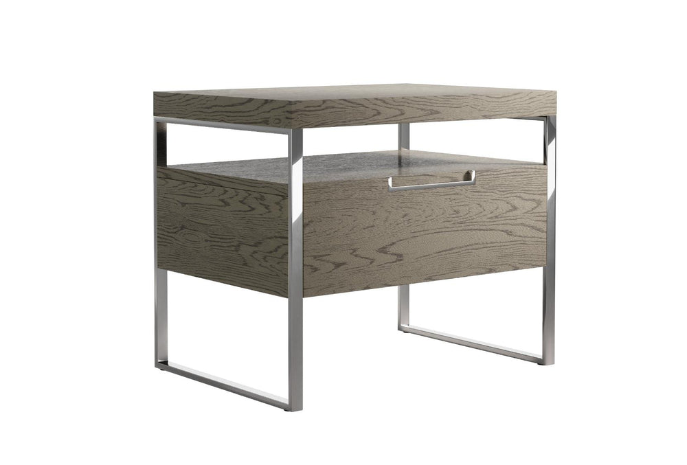Weathered Oak Silver Chrome Vänt Nightstand 