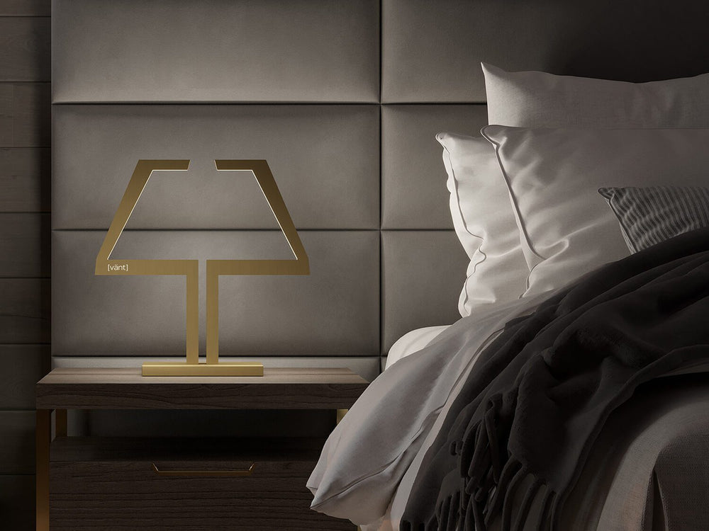 Brushed Brass Vant Outline Lamp 